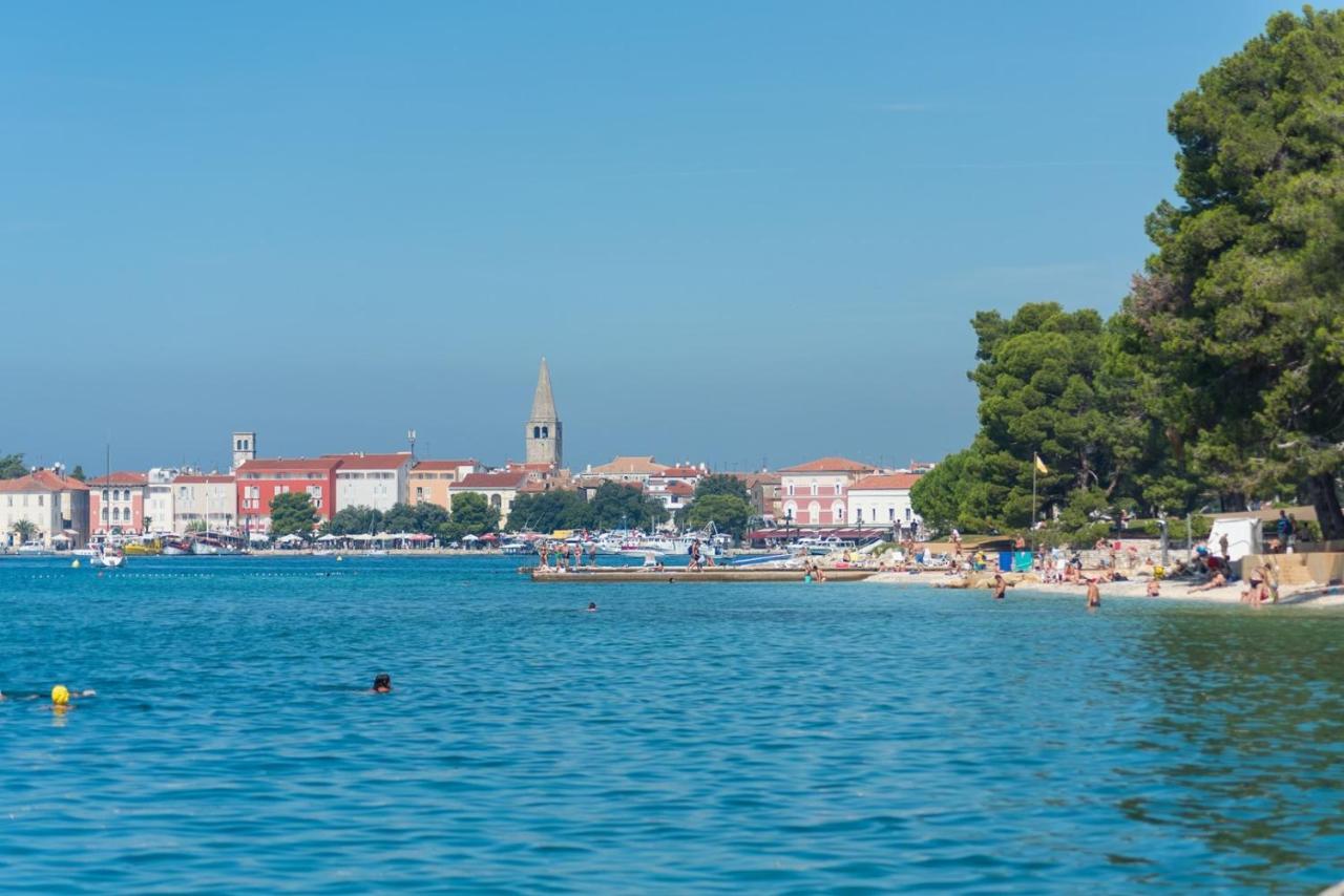 Genoa Rooms Porec Exterior photo