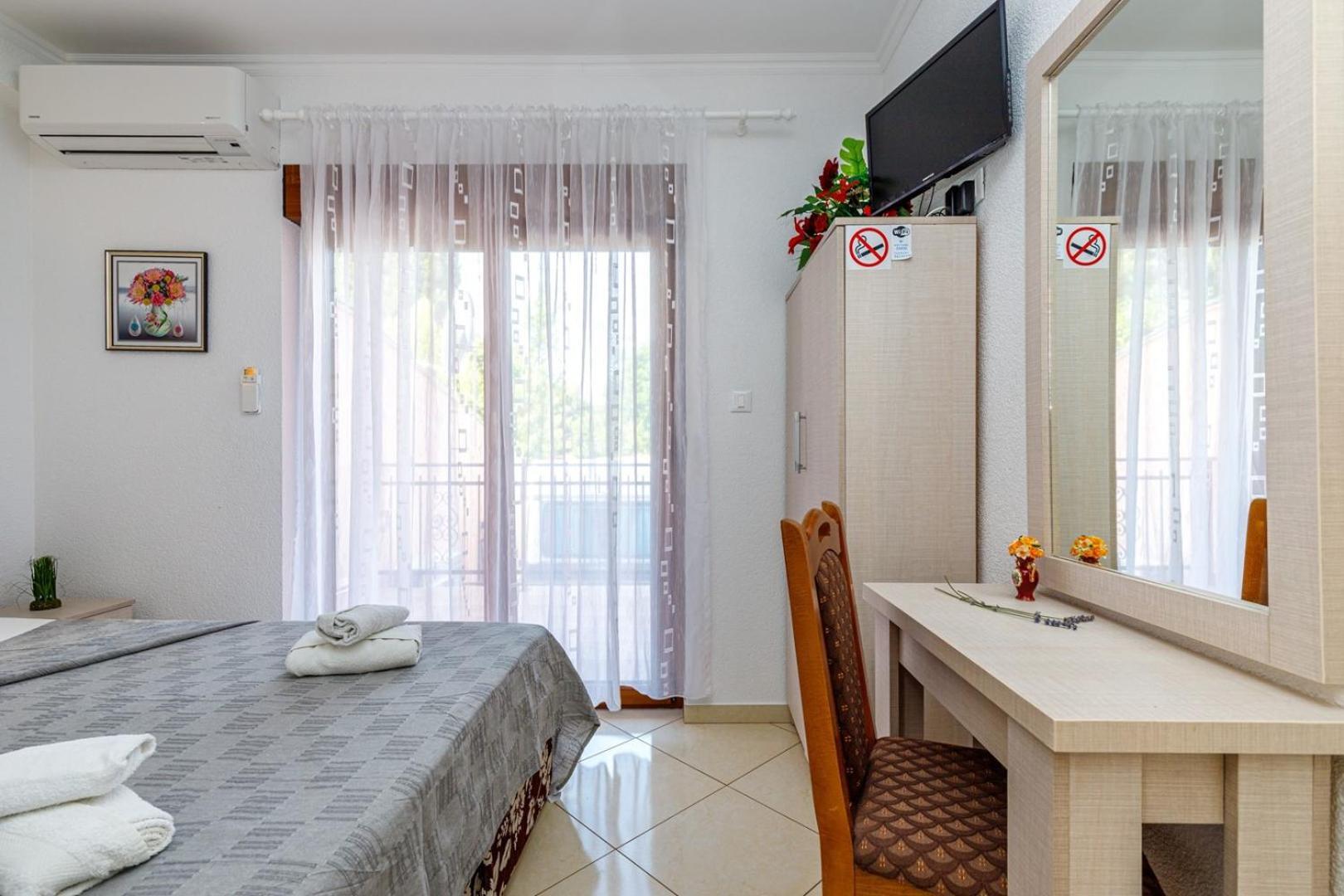 Genoa Rooms Porec Room photo